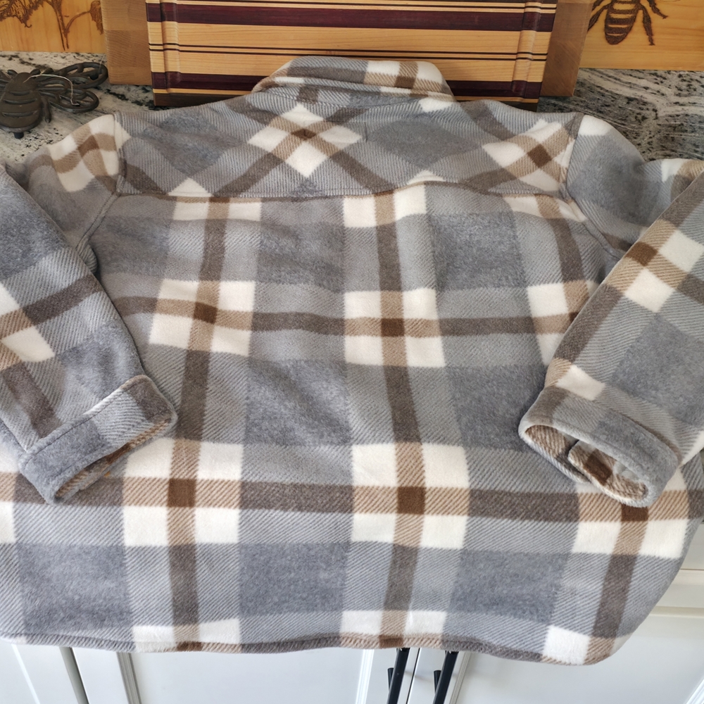 Sage Plaid Teddy Jacket in Gray and Brown - Picture 2 of 3